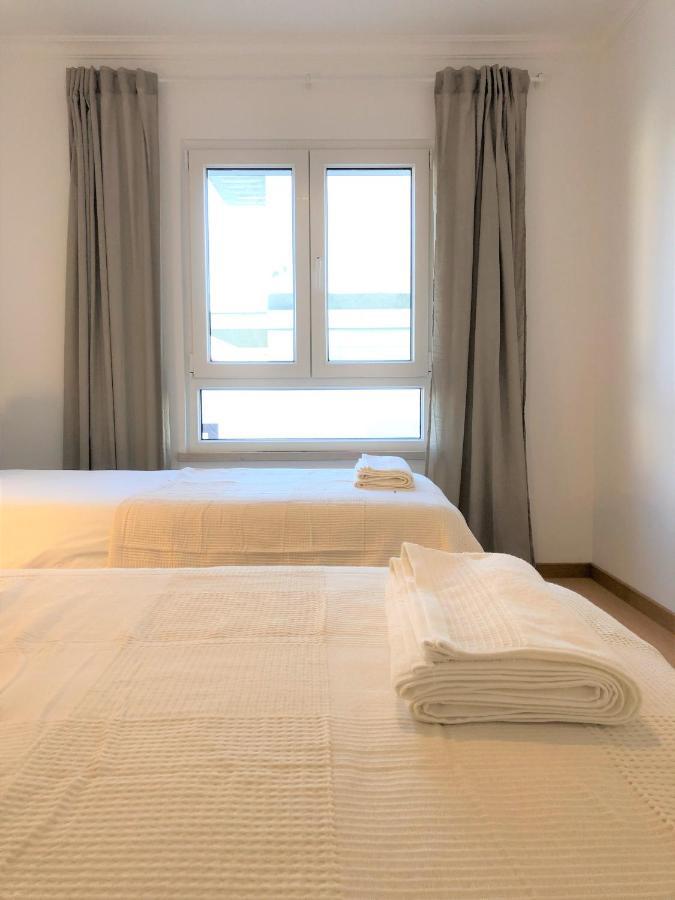 Sea Avenue House - Center Baleal - Surfboard Included Apartment Ferrel  Ngoại thất bức ảnh