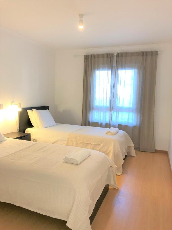 Sea Avenue House - Center Baleal - Surfboard Included Apartment Ferrel  Ngoại thất bức ảnh