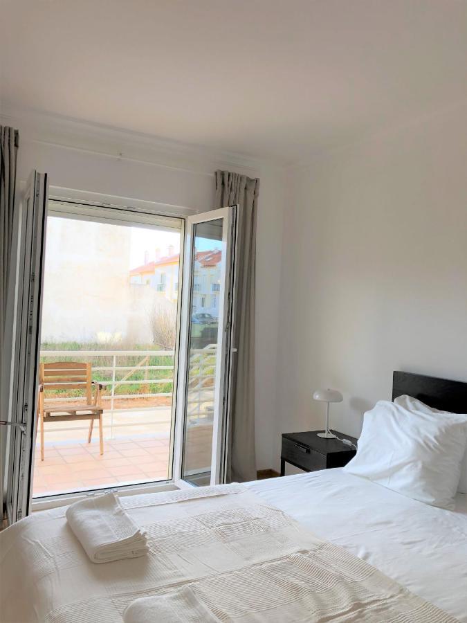 Sea Avenue House - Center Baleal - Surfboard Included Apartment Ferrel  Ngoại thất bức ảnh