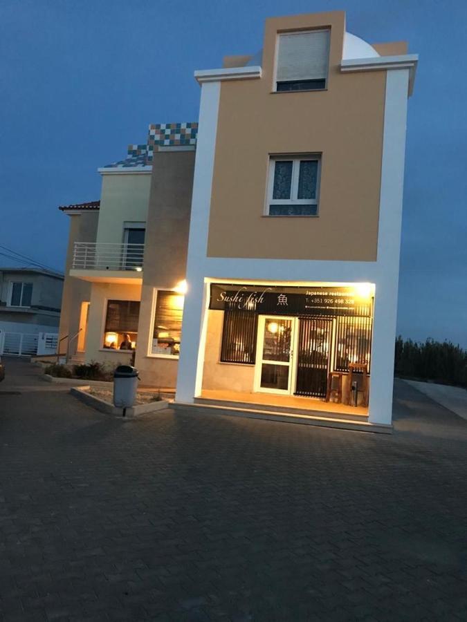 Sea Avenue House - Center Baleal - Surfboard Included Apartment Ferrel  Ngoại thất bức ảnh